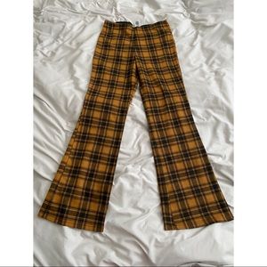Wide leg plaid pants